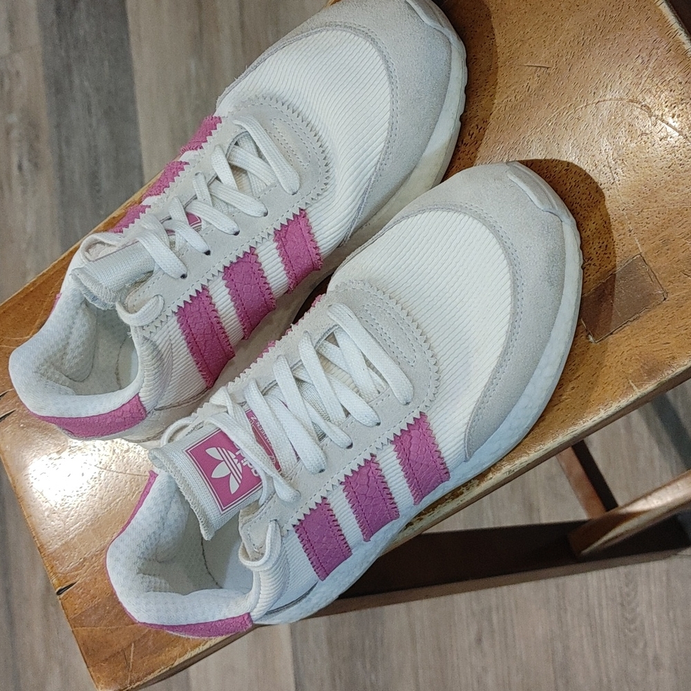 Adidas white and hot pink sneakers